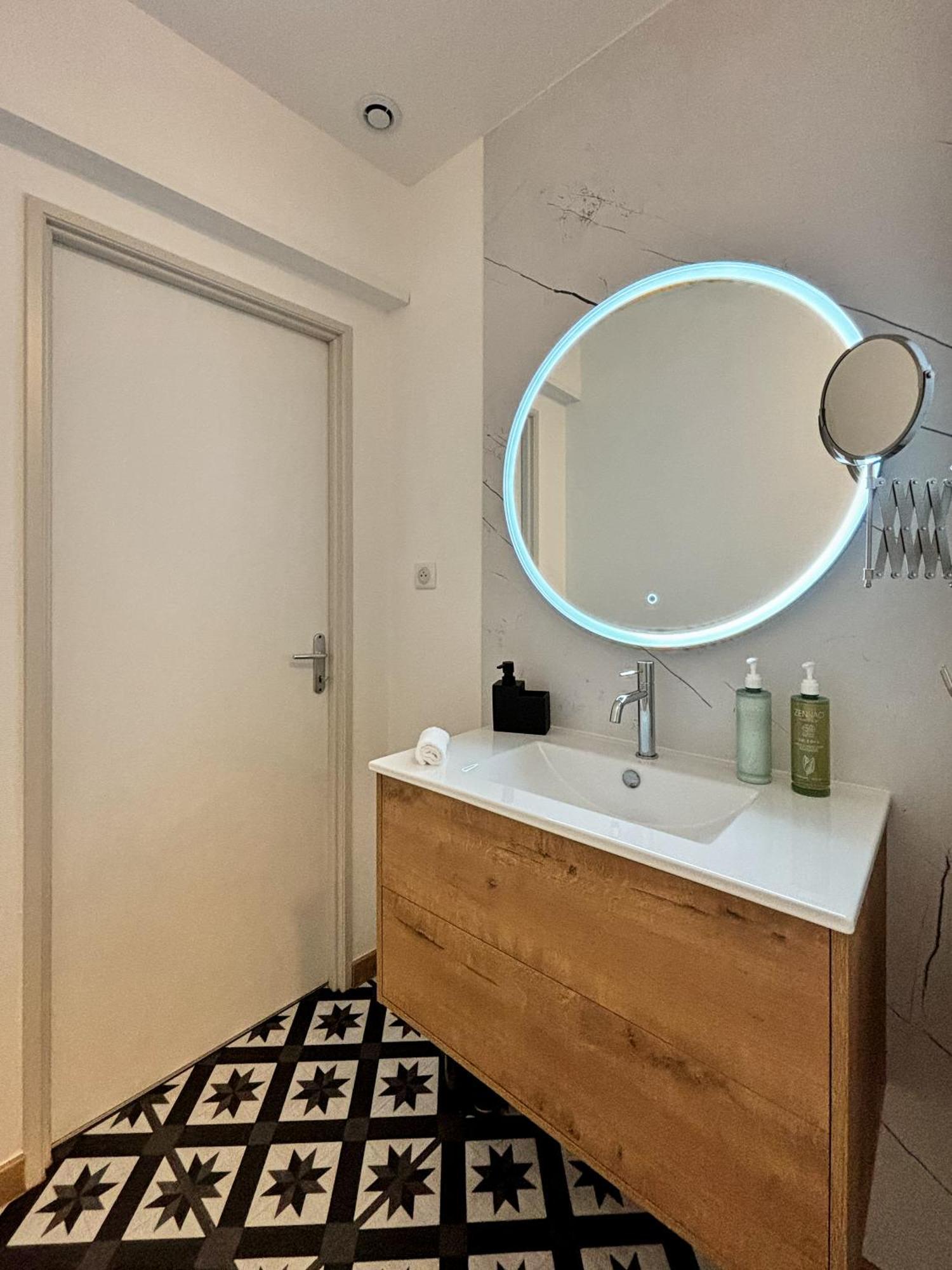 Apartament Le Oliva Chez Les M By Primo Conciergerie Nevers Zewnętrze zdjęcie