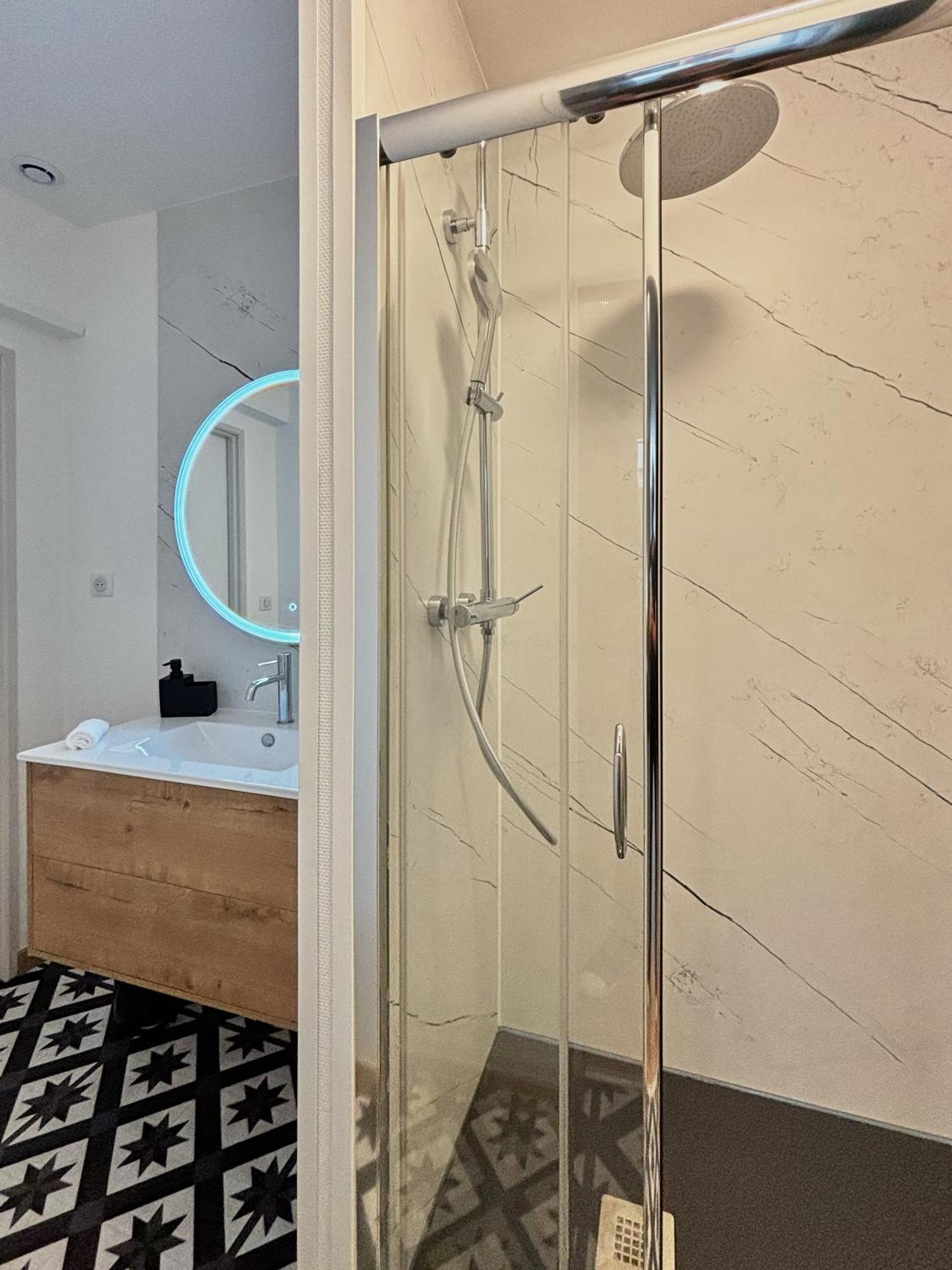 Apartament Le Oliva Chez Les M By Primo Conciergerie Nevers Zewnętrze zdjęcie